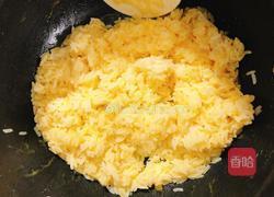 鲜虾菠萝饭的做法图解6