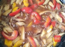 杏鲍菇肉丝双椒手擀面的做法图解5