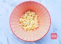 凉拌木耳西兰花的做法图解2