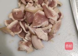 洋葱炒猪肉的做法图解1