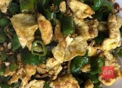 杭椒炒鸡蛋的做法图解7