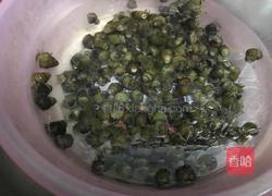 啤酒香辣螺丝的做法图解1