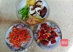 营养又美味的菌菇排骨汤的做法图解3