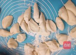 猪肉香菇水饺的做法图解7