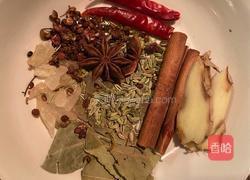 卤牛蹄筋的做法图解4