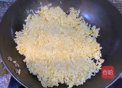 黄金炒饭（绝不粘锅粒粒分明）--零失败的做法图解7