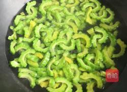 苦瓜烧豆腐的做法图解4