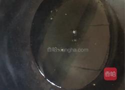 油闷茭白的做法图解3