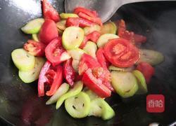 西红柿炒丝瓜的做法图解4