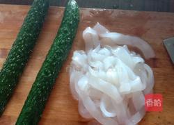 黄瓜拌拉皮的做法图解1