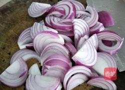 炒洋葱的做法图解2