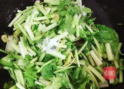 炒芹菜的做法图解4
