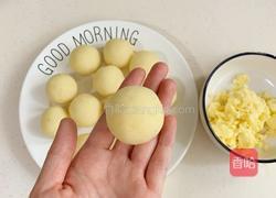爆浆土豆芝士球的做法图解7