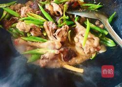 香菇炒鸡肉的做法图解4
