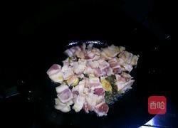 梅菜扣肉的做法图解2