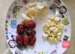 雪梨百合莲子银耳羹的做法图解6