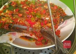 剁椒鱼头的做法图解4