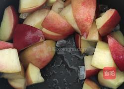 桃桃气泡水的做法图解4