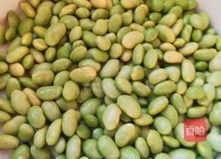 毛豆炒肉的做法图解3