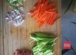 螺蛳粉的做法图解1