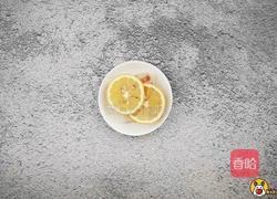 鳕鱼紫菜炒蛋的做法图解2