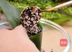 又香又甜的桂花紫米粽5步轻松搞定的做法图解3