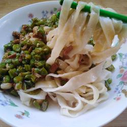 豆角肉丝手擀面的做法[图]
