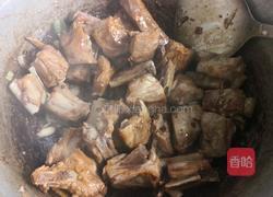 蘑菇土豆炖排骨的做法图解9