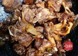 干煸老鸭茶树菇的做法图解5