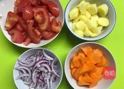 酸爽开胃的番茄肥牛煲的做法图解2