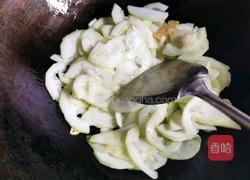 虾皮炒蒲瓜的做法图解4