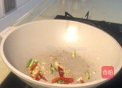 手撕包菜的做法图解1