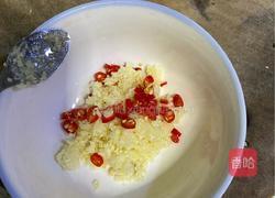 蒜蓉蒸河粉的做法图解1