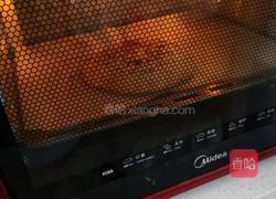 手抓饼版榴莲酥的做法图解4