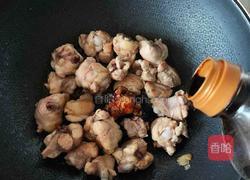 鸡腿烧毛豆的做法图解8