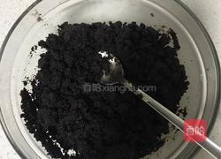 草莓慕斯蛋糕的做法图解2