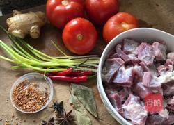 砂锅番茄牛腩煲的做法图解1