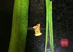 碧潭丝瓜的做法图解1