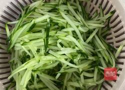 五彩拉皮的做法图解2