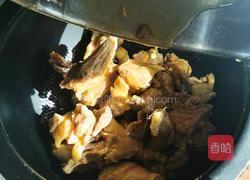 红枣莲子炖鸡汤的做法图解2