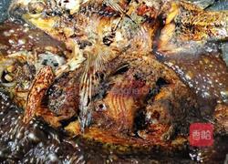 红烧鱼塞肉的做法图解5