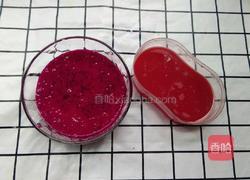 爱心樱花慕斯蛋糕的做法图解1