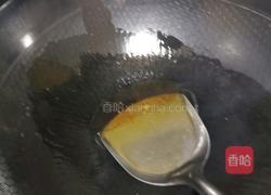 红烧肉炖鹌鹑蛋的做法图解4