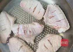 Illustration of how to make Coke Chicken Wings 3