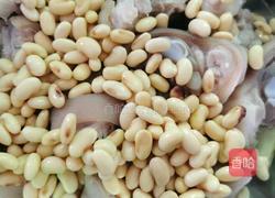 黄豆焖猪蹄的做法图解3