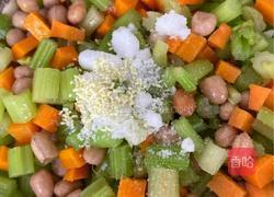 拌芹菜五香花生米的做法图解9