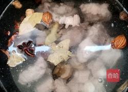 山药排骨汤的做法图解1