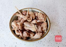 山药鸭汤的做法图解2