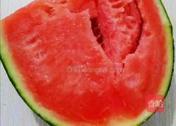 西瓜汁的做法图解1