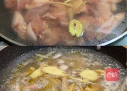 花胶香菇焖鸡的做法图解3